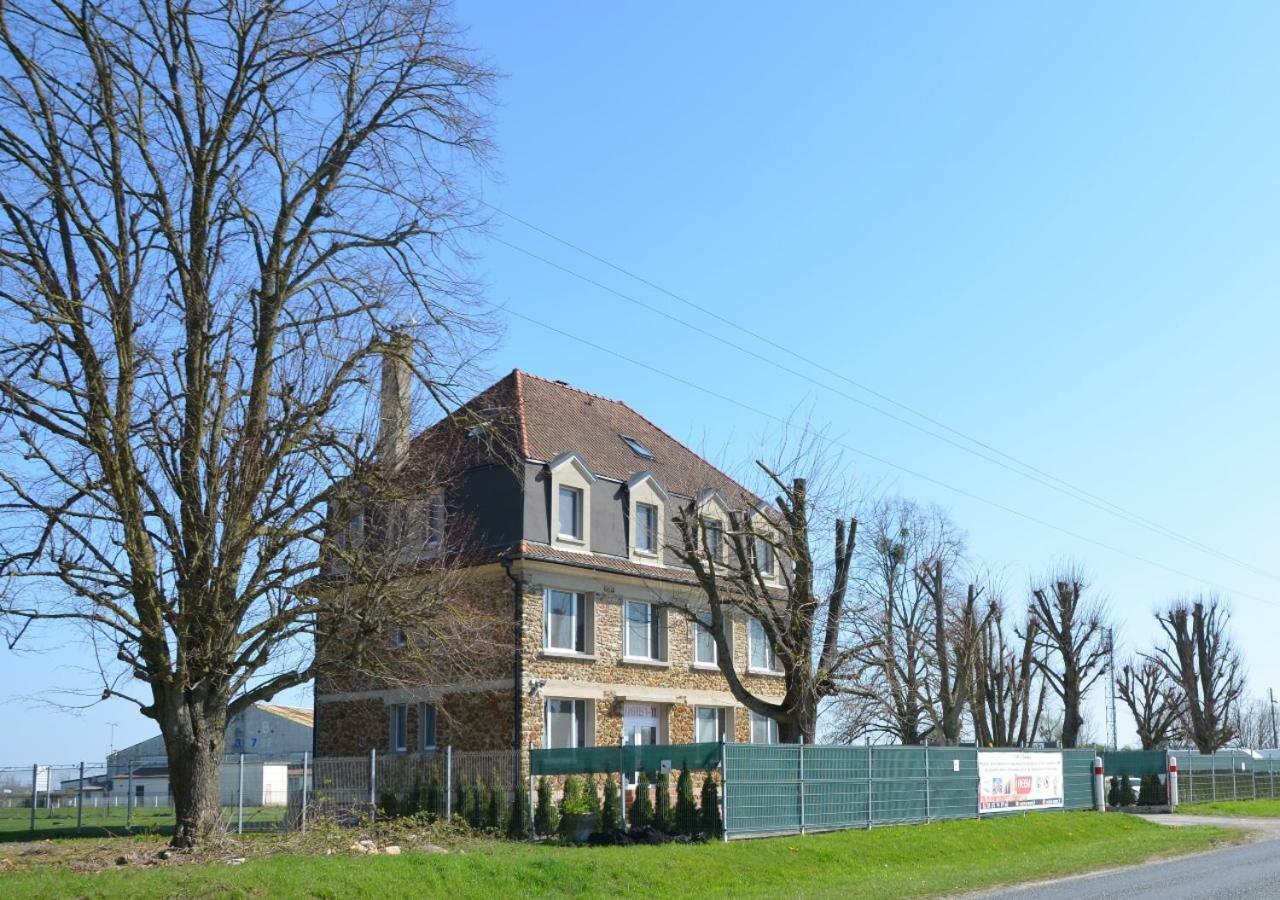 Country House Reem Pommeuse Exterior photo